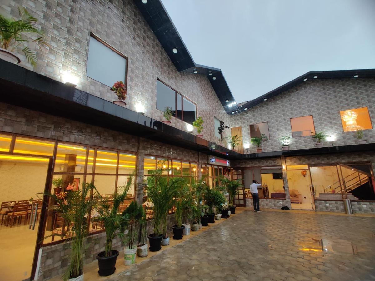 Hotel Aurelia Pearl Patna  Eksteriør bilde